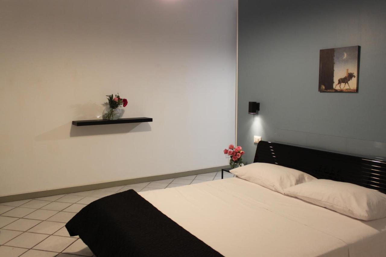 Casa Luna - Accomodation In Santa Maria Maggiore Roma Exterior foto